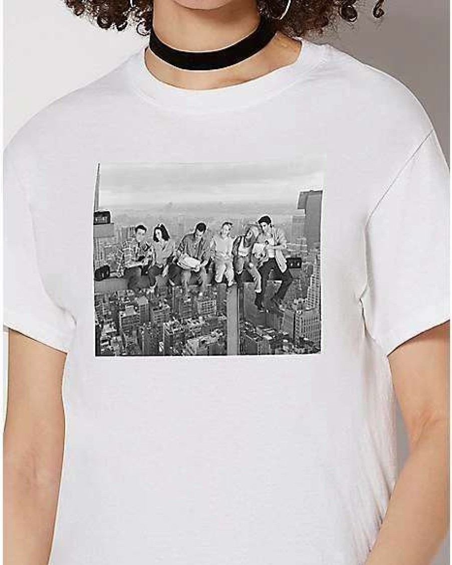 Friends * Best Reviews Of Skyscraper Group Photo T Shirt Friends White